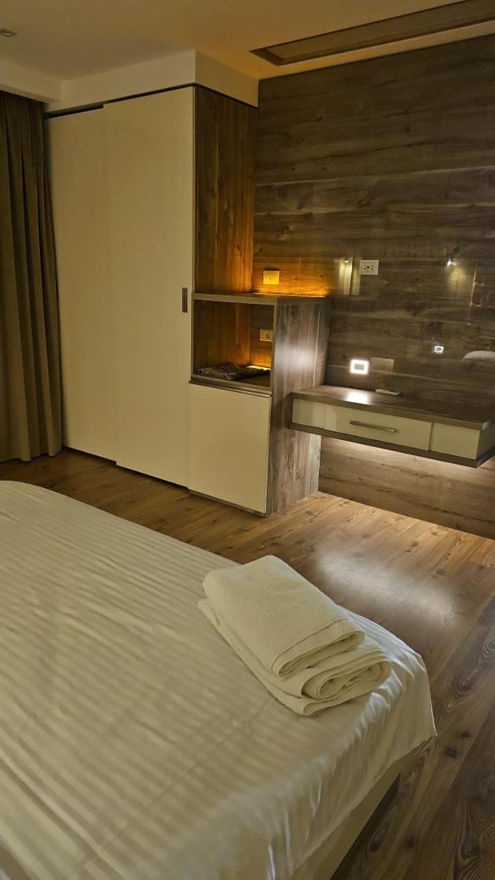 Sheraton Ocean 503 - Private Apartments Каїр Екстер'єр фото